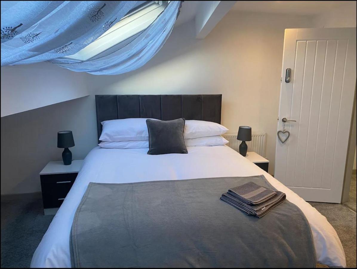 The Willows Homestay Brighouse